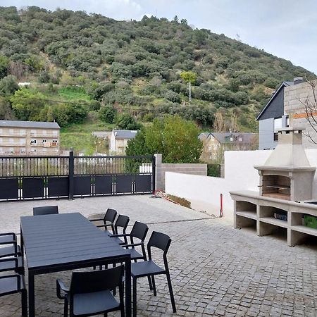 ビジャフランカ・デル・ビエルソ Casa Sapitaヴィラ エクステリア 写真