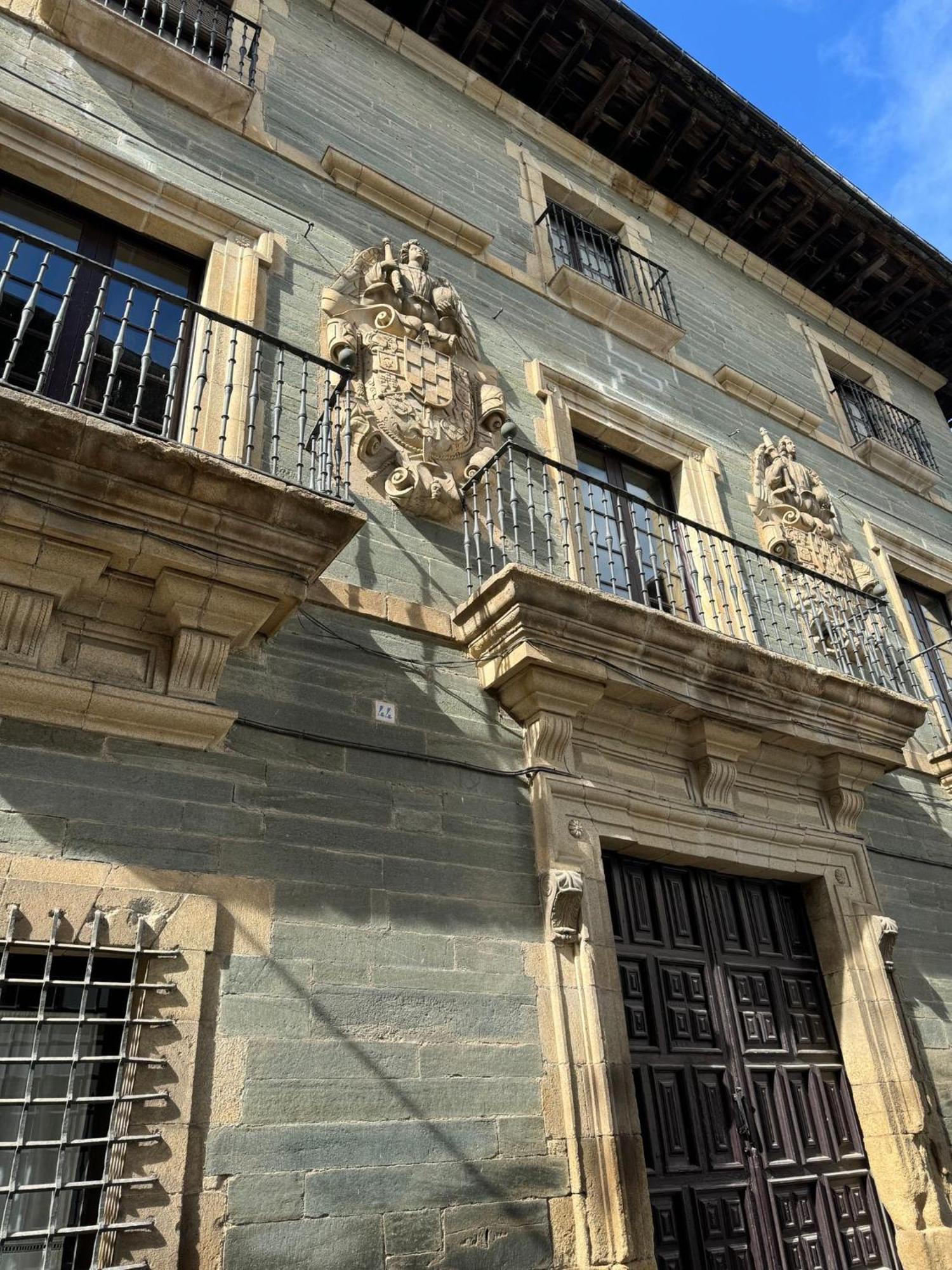 ビジャフランカ・デル・ビエルソ Casa Sapitaヴィラ エクステリア 写真